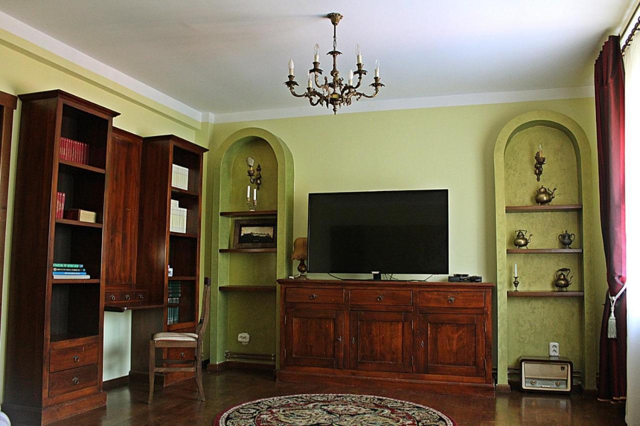 Antik Apartment Сибиу Екстериор снимка